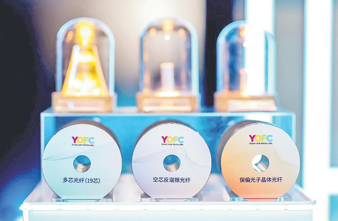 Token Craze Triggers Optical Fiber Super Cycle